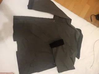 Chaqueta tipo Barbour Mango Verde Oliva