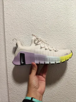 T38,5 Nike Free Metcom 6 Lilas