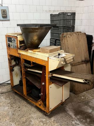 Divisora de pan industrial