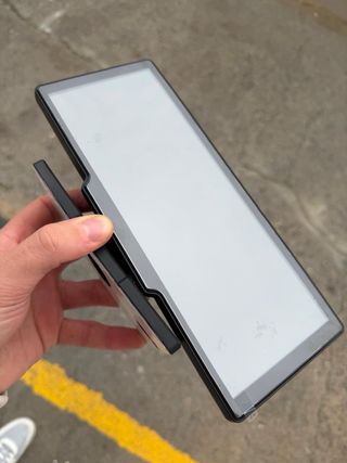 pantalla de movil , con 10 pulgadas