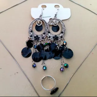 Conjunto collar corazón, anillo y pendientes NUEVO