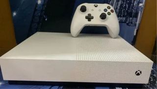 Xbox One S Blanca digital + Mando
