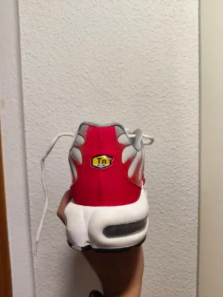 T41 Nike Air Max Plus Rojas
