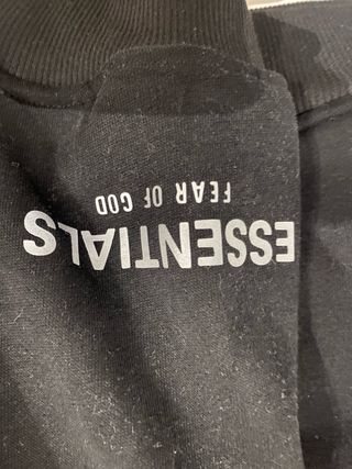 Sudadera Essentials Negra
