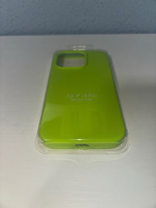 Pack 3 fundas y 2 cristales iPhone 14 Pro