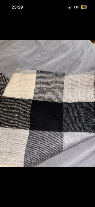 Bufanda Maxi Reversible Beige y Negro