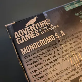 2 Juegos de mesa: Distopía y Adventure Games