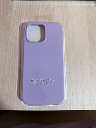 Funda iPhone 16 Pro Max Morada