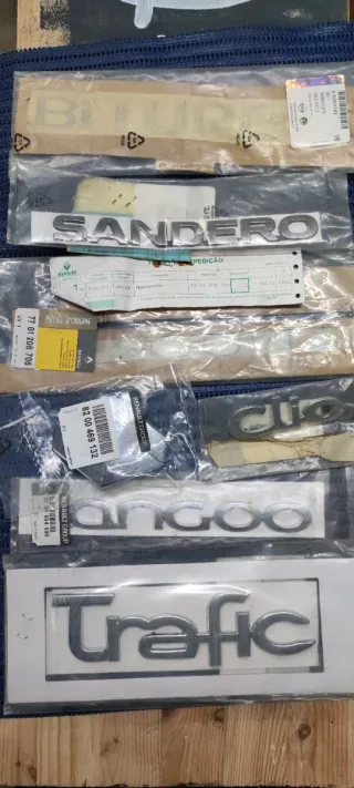 Legendas variadas para automóveis