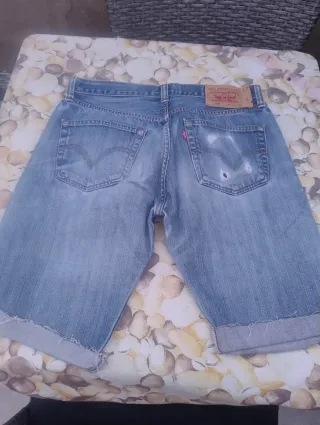 Bermudas Levi's 501 Azules Desgastadas