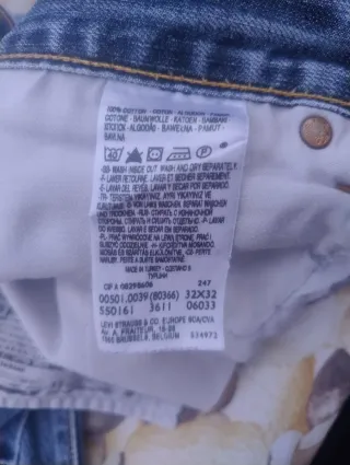 Bermudas Levi's 501 Azules Desgastadas