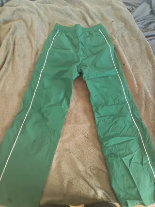 Pantalones deportivos Nike verdes mujer