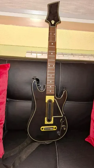 Guitarra Hero Live PS4 + Dongle + Juego