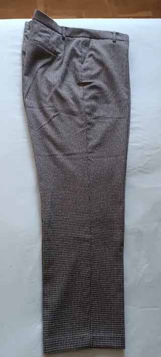 Pantalón Mango pata de gallo T46