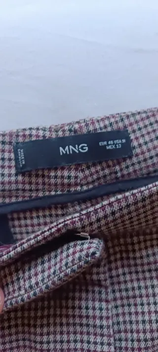 Pantalón Mango pata de gallo T46