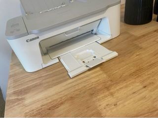 Impresora Canon Blanca y Gris