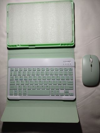 Funda tablet y ratón verde agua