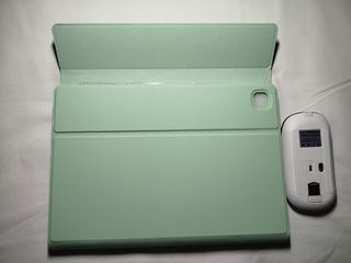 Funda tablet y ratón verde agua