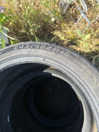 Neumáticos 245/40 R18