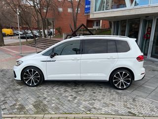 Volkswagen Touran R-line