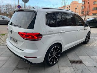 Volkswagen Touran R-line