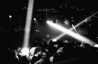 Cámara Sony Alpha a6400 + Lente 16-50mm