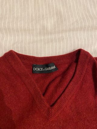 Jersey Dolce&Gabbana cuello pico rojo Talla S