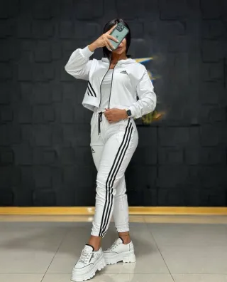 Conjunto Adidas  Mujer