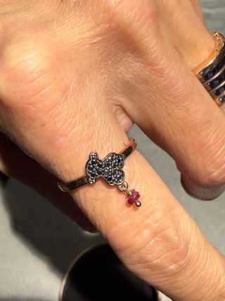 Anillo Tous Vermeil Oso Negro y Rojo