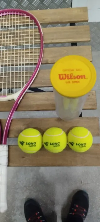 Raqueta Rossignol Focus + 3 pelotas