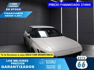 Polestar 2 Long Range Single Motor RWD 82kWh 220 kW (299 CV)