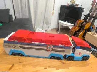 Camión Patrulla Canina