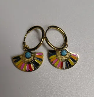 Pendientes abanico dorado multicolor