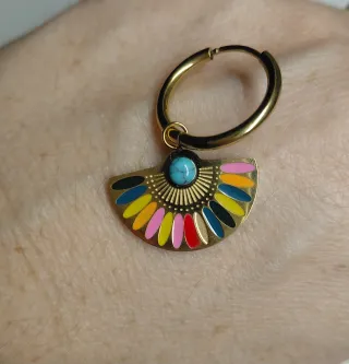 Pendientes abanico dorado multicolor
