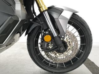 HONDA X-ADV 2022 17055 kms.