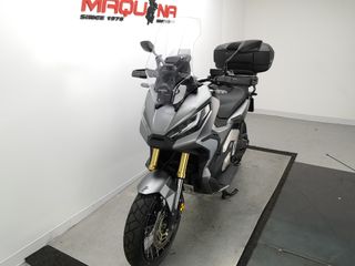 HONDA X-ADV 2022 17055 kms.