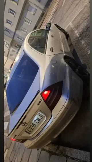 Mercedes-Benz Clase C 2003