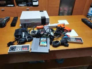Consola NES con Zapper y juego