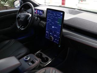 Ford Mustang Mach-E Premium RWD Rango Extendido 216 kW (294 CV)