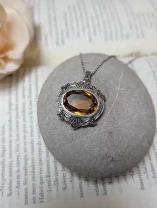 Colgante antiguo con citrino