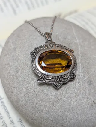 Colgante antiguo con citrino