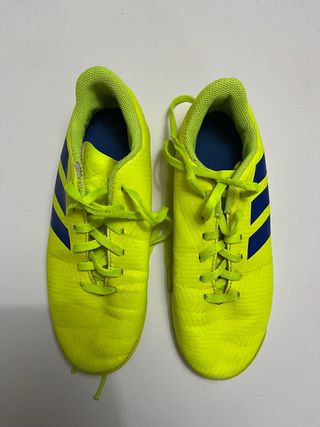 Zapatillas Adidas Fútbol Fluorescentes