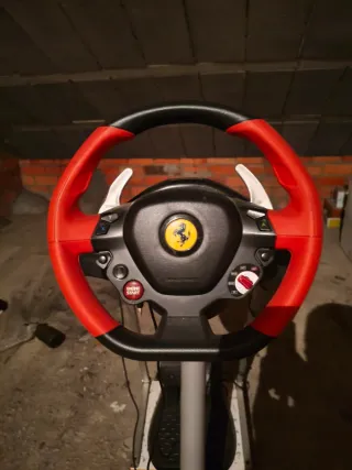 Volante Thrustmaster Ferrari 458 Xbox