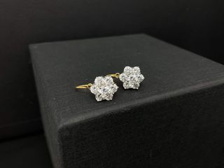 pendientes oro 18k con piedra