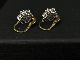 pendientes oro 18k con piedra