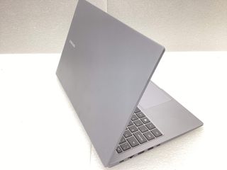 pc portatil samsung 750xgk