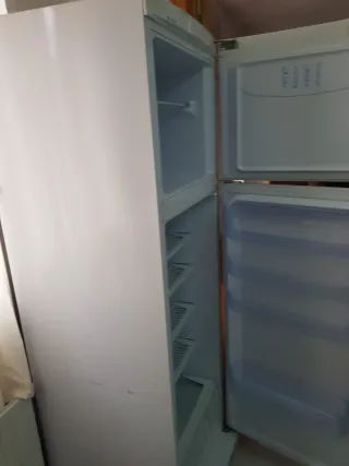 Frigorífico Indesit blanco