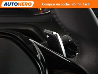 Peugeot 2008 1.2 Hybrid Style