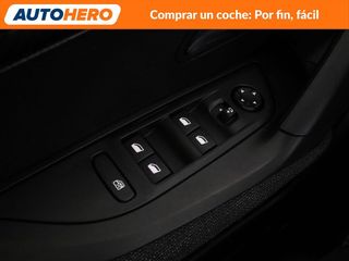 Peugeot 2008 1.2 Hybrid Style