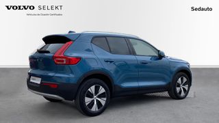 VOLVO XC40 2.0 B3 CORE AUTO 5P
